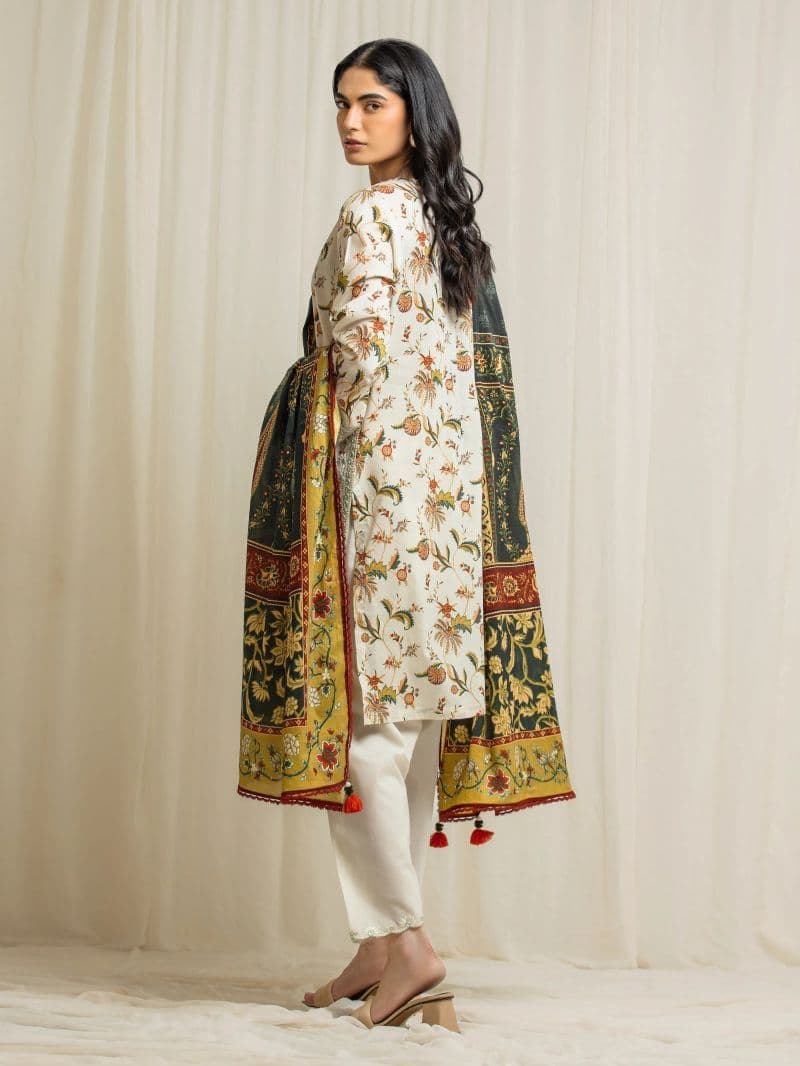 Embroidered Lawn Suit - EWU6V1-33022-3P thumbnail