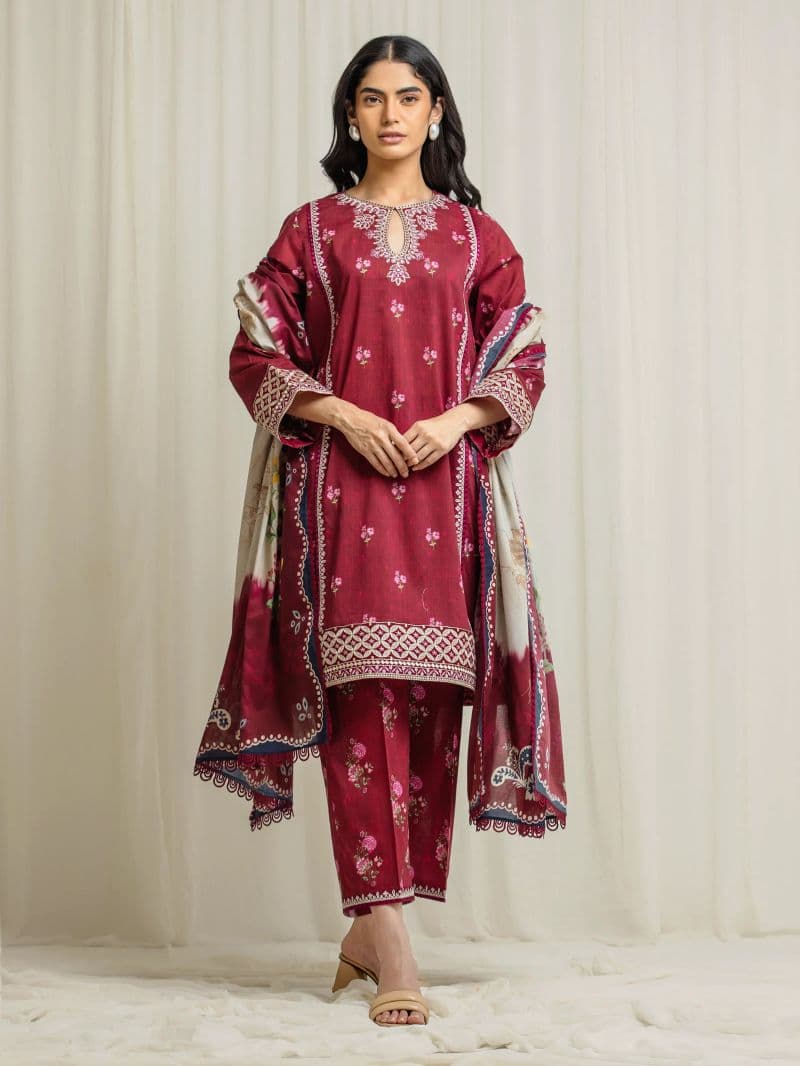 Embroidered Lawn Suit - EWU6V1-33013-3P thumbnail