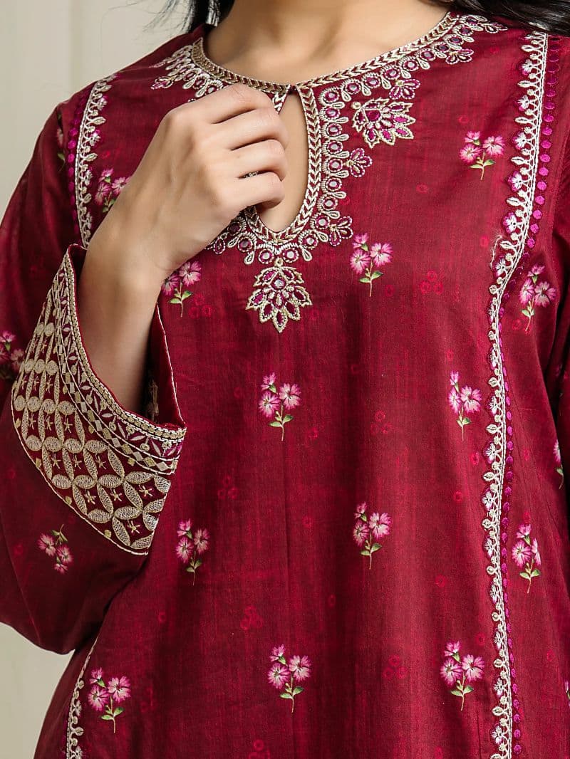 Embroidered Lawn Suit - EWU6V1-33013-3P thumbnail