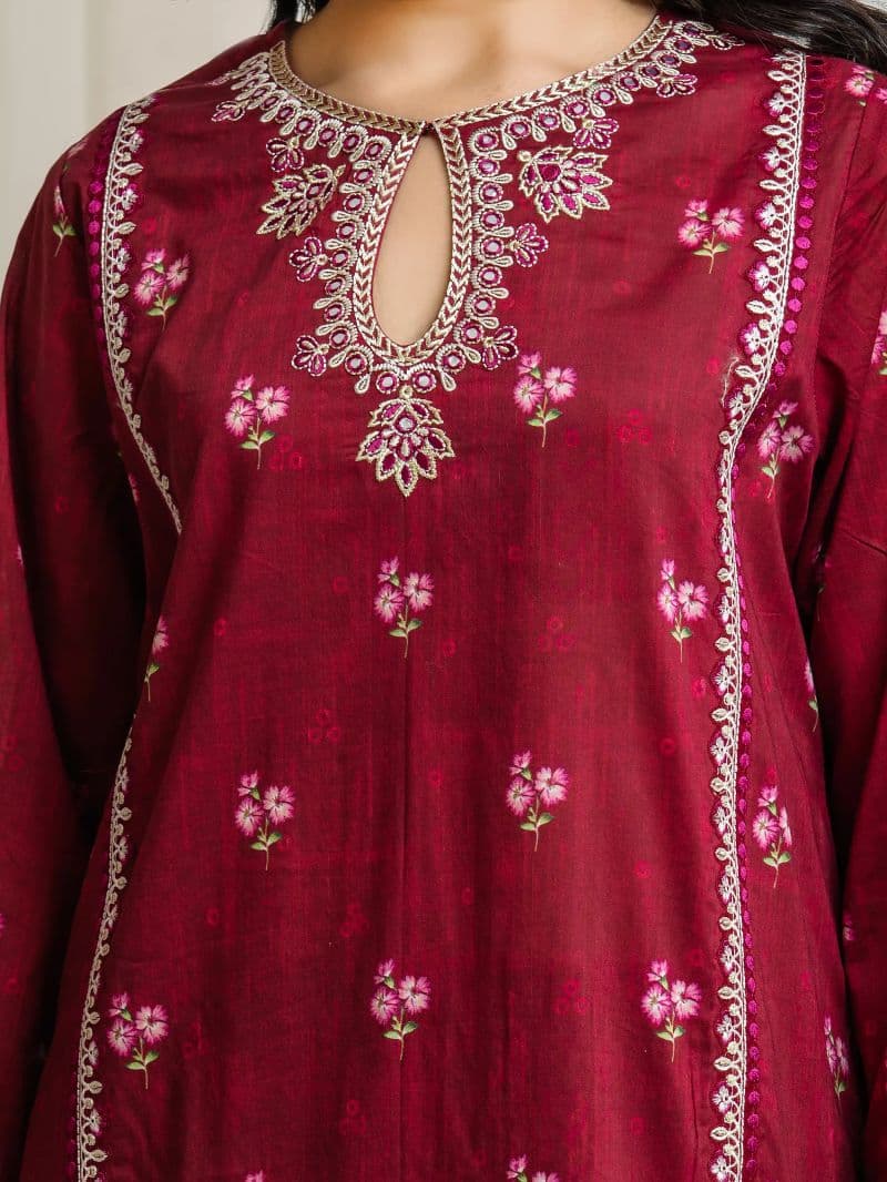 Embroidered Lawn Suit - EWU6V1-33013-3P thumbnail