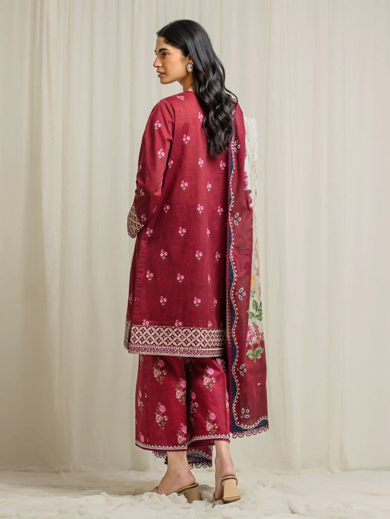 Embroidered Lawn Suit - EWU6V1-33013-3P thumbnail