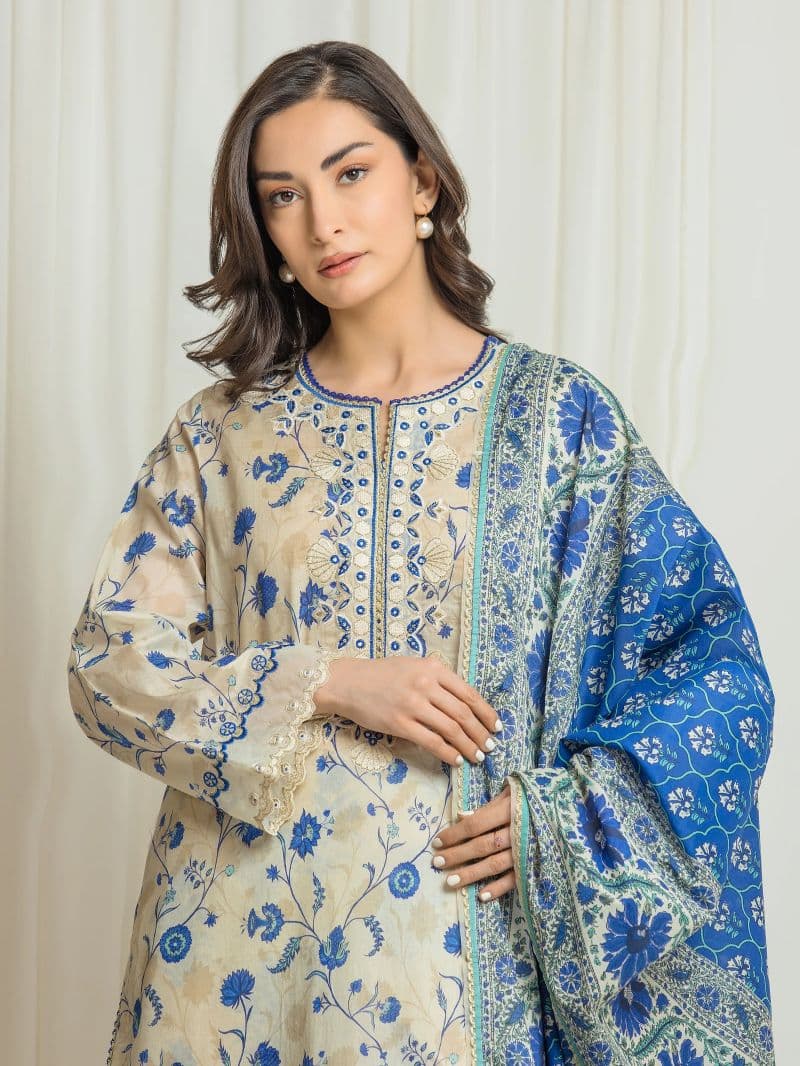 Embroidered Lawn Suit - EWU6V1-33008-3P thumbnail