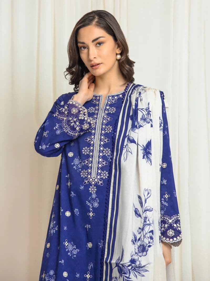 Embroidered Lawn Suit - EWU6V1-33024-3P thumbnail