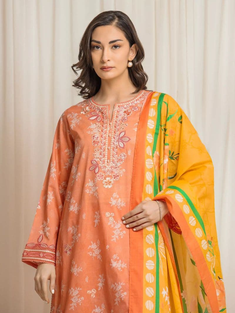 Embroidered Lawn Suit - EWU6V1-33017-3P thumbnail