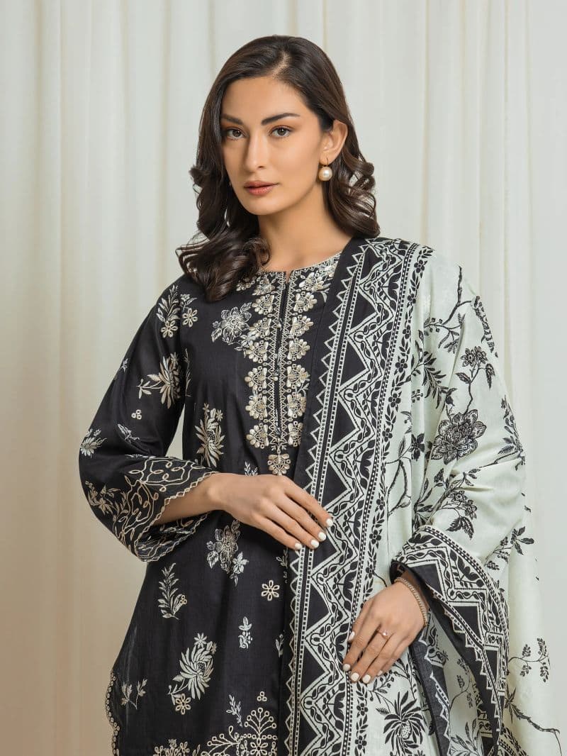 Embroidered Lawn Suit - EWU6V1-33014-3P thumbnail