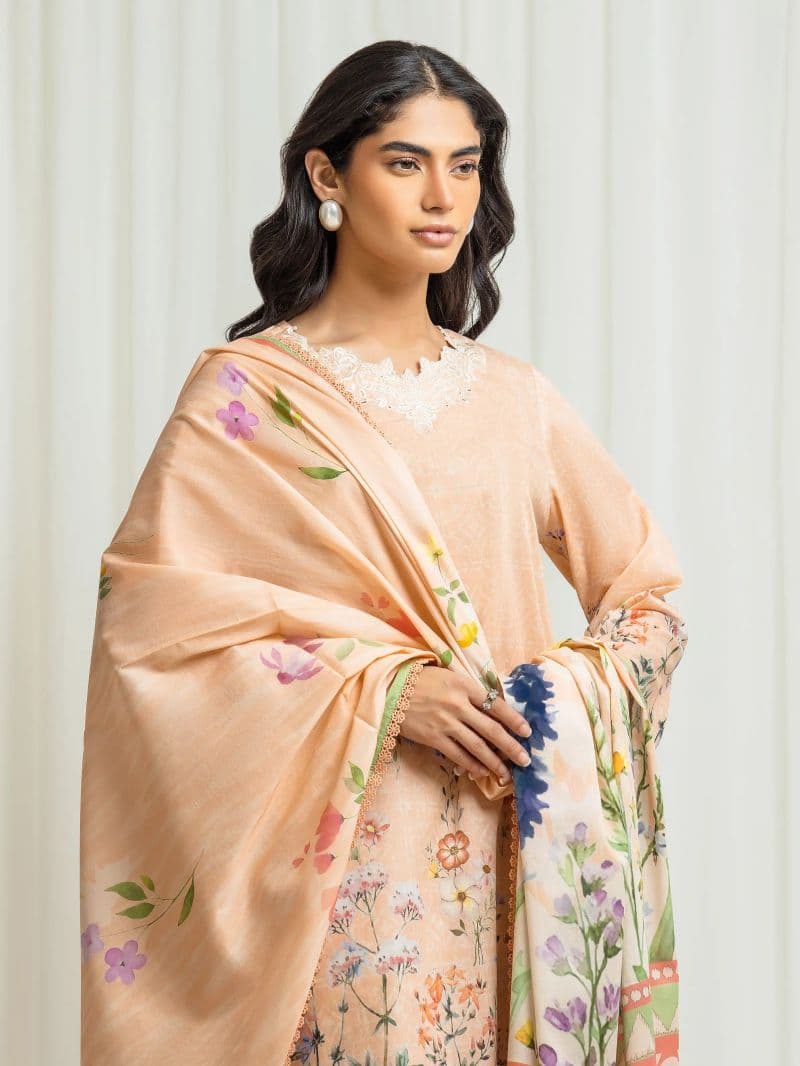 Embroidered Lawn Suit - EWU6V1-33010-3P thumbnail