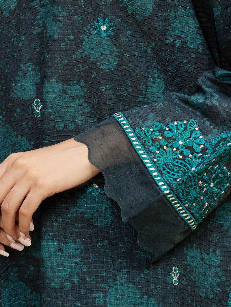 Embroidered Lawn Suit - EWU5V1-31905-3P thumbnail