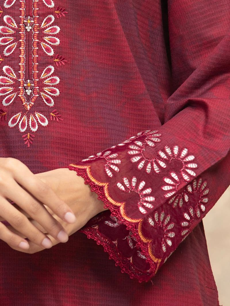 Embroidered Lawn Suit - EWU5V1-31904-3P thumbnail