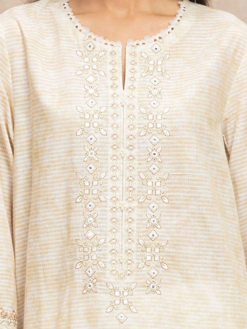 Embroidered Lawn Suit - EWU5V1-31903-3P thumbnail