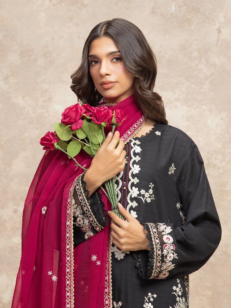 Embroidered Lawn Suit - EWU5V1-31709-3P thumbnail