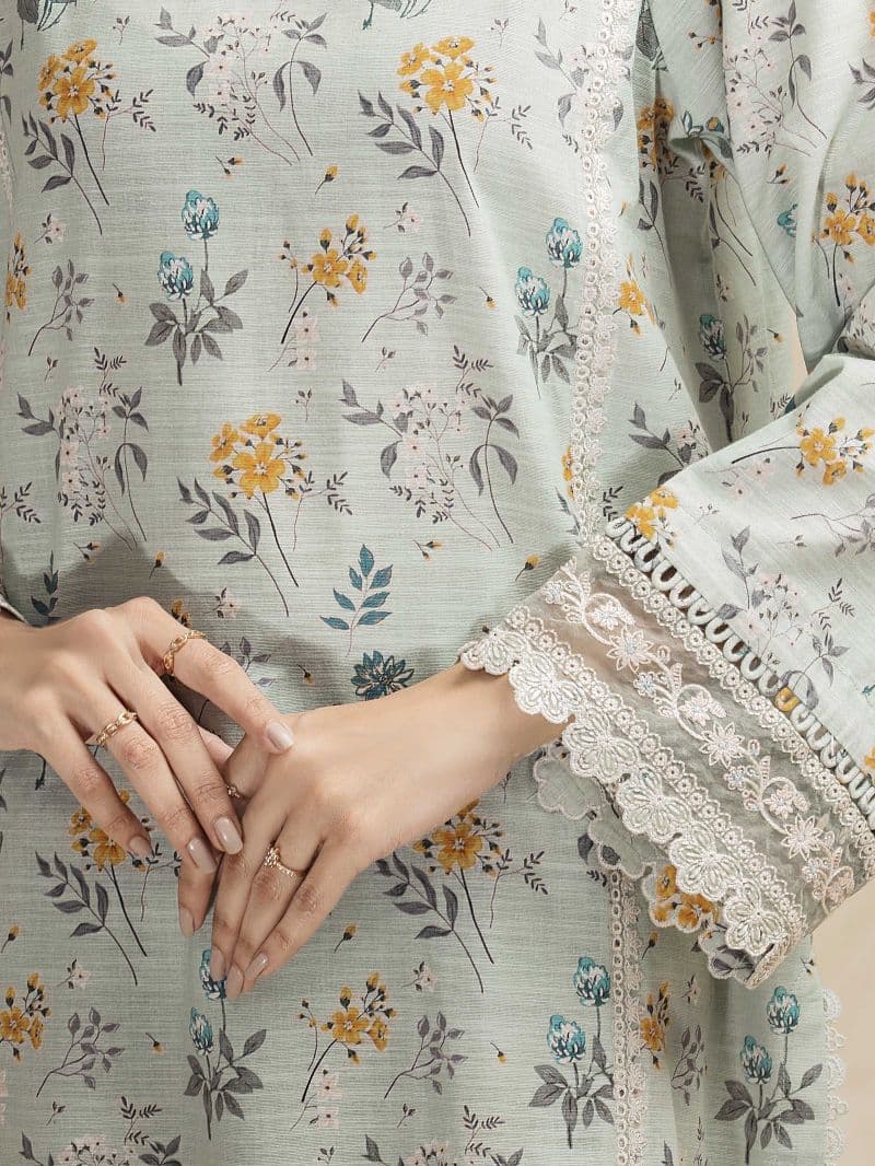 Embroidered Khaddar Suit - EWU5V12-30193-3P thumbnail