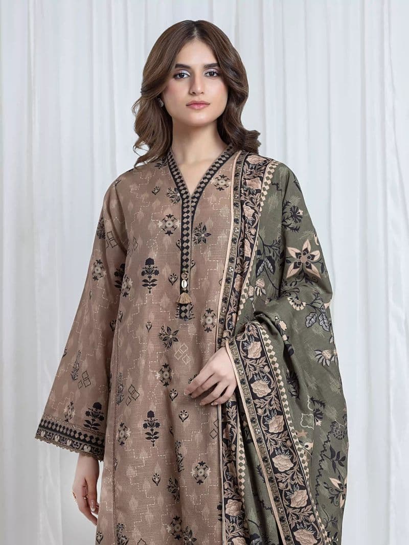Printed Khaddar Suit - EWU6A3-37101-3P