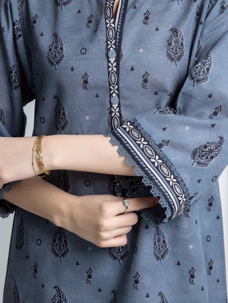 Printed Khaddar Suit - EWU6A3-37063-3P thumbnail
