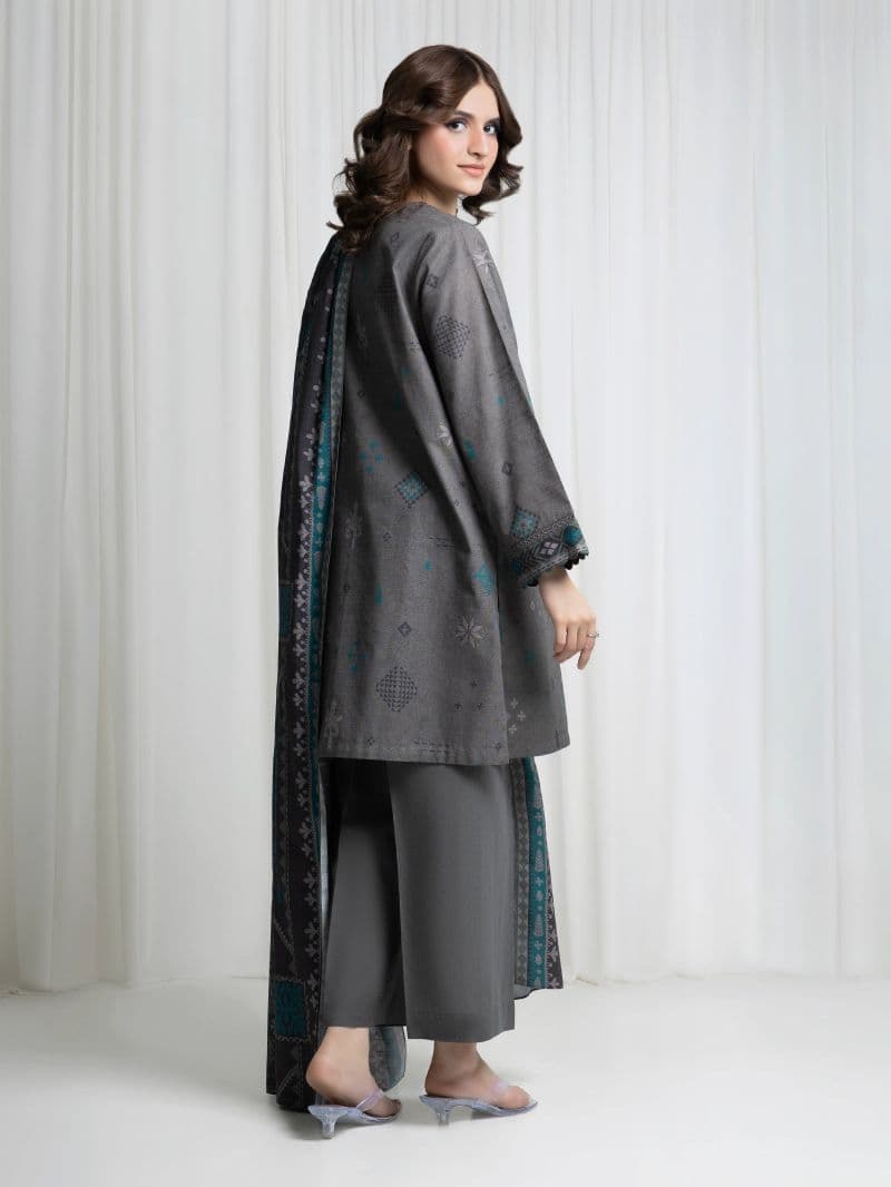 Printed Khaddar Suit - EWU6A3-37046-3P