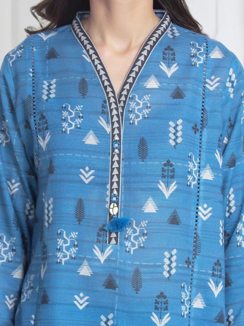 Printed Khaddar Suit - EWU6A3-37183-3P thumbnail