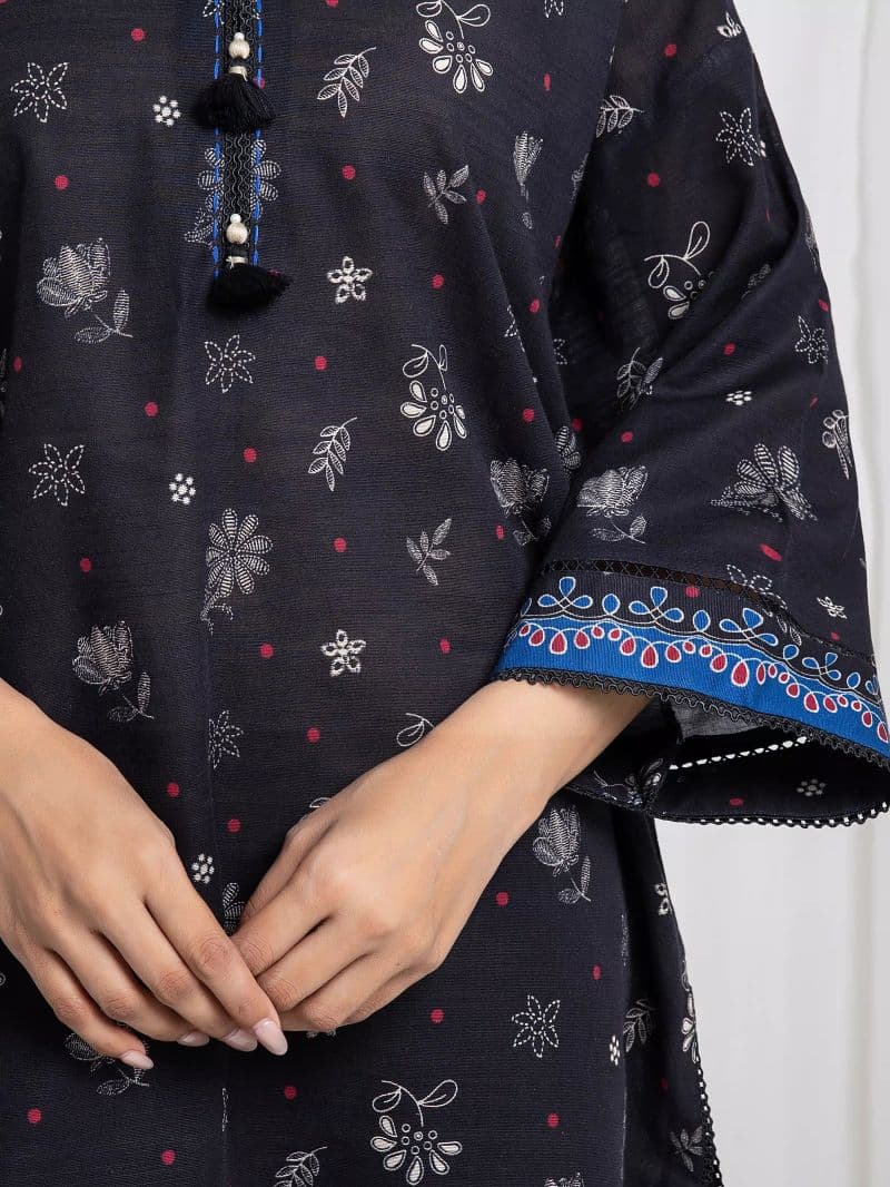 Printed Khaddar Suit - EWU6A3-37076-3P thumbnail