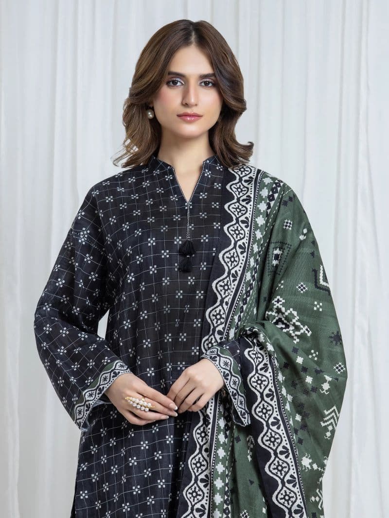 Printed Khaddar Suit - EWU6A3-37174-3P