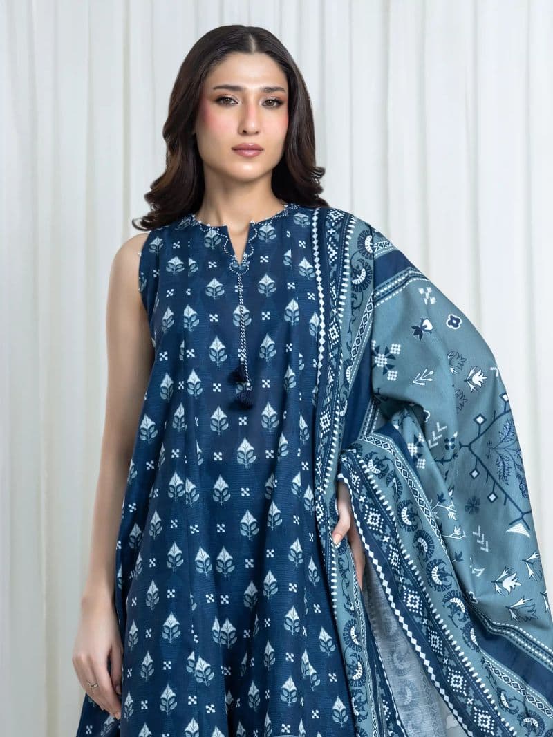 Printed Khaddar Suit - EWU6A3-37176-3P