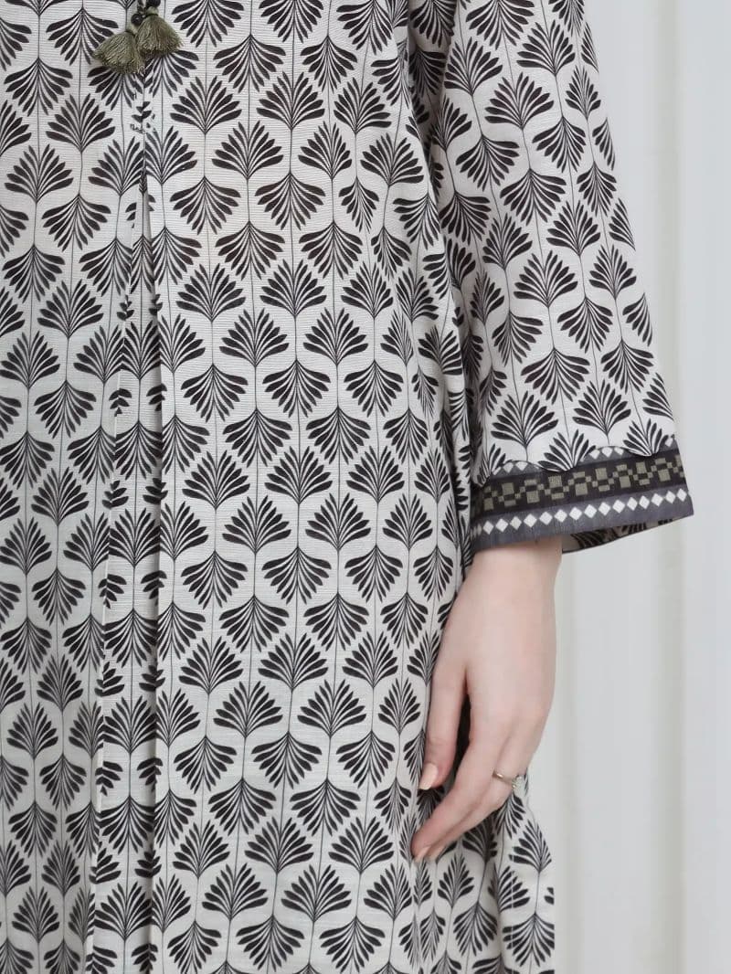 Printed Khaddar Suit - EWU6A3-37184-3P