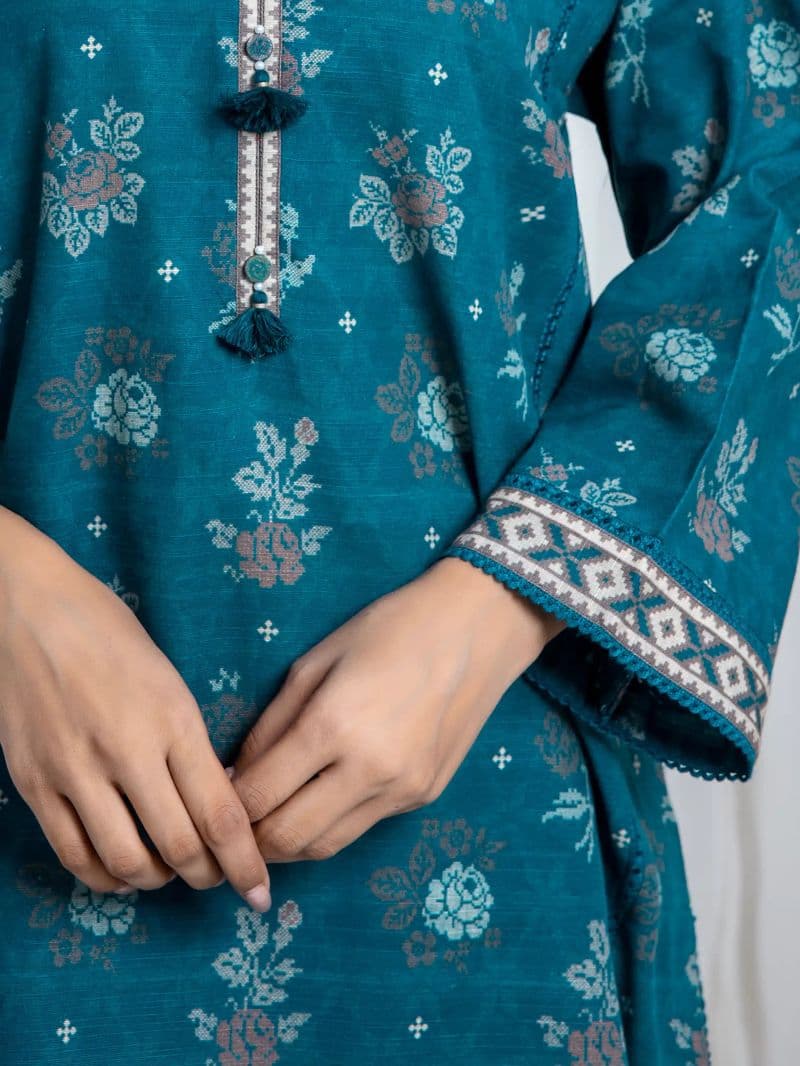 Printed Khaddar Suit - EWU6A3-37071-3P