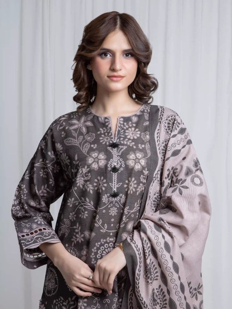 Printed Khaddar Suit - EWU6A3-37041-3P