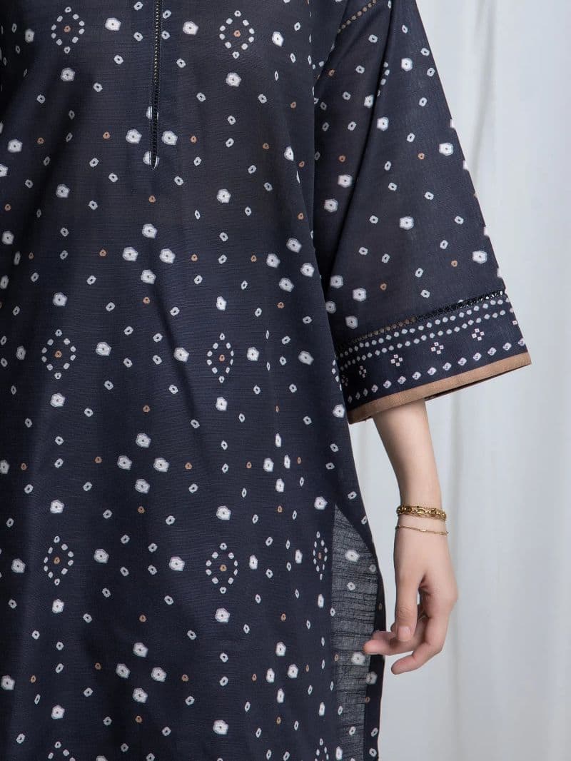 Printed Khaddar Suit - EWU6A3-37068-3P