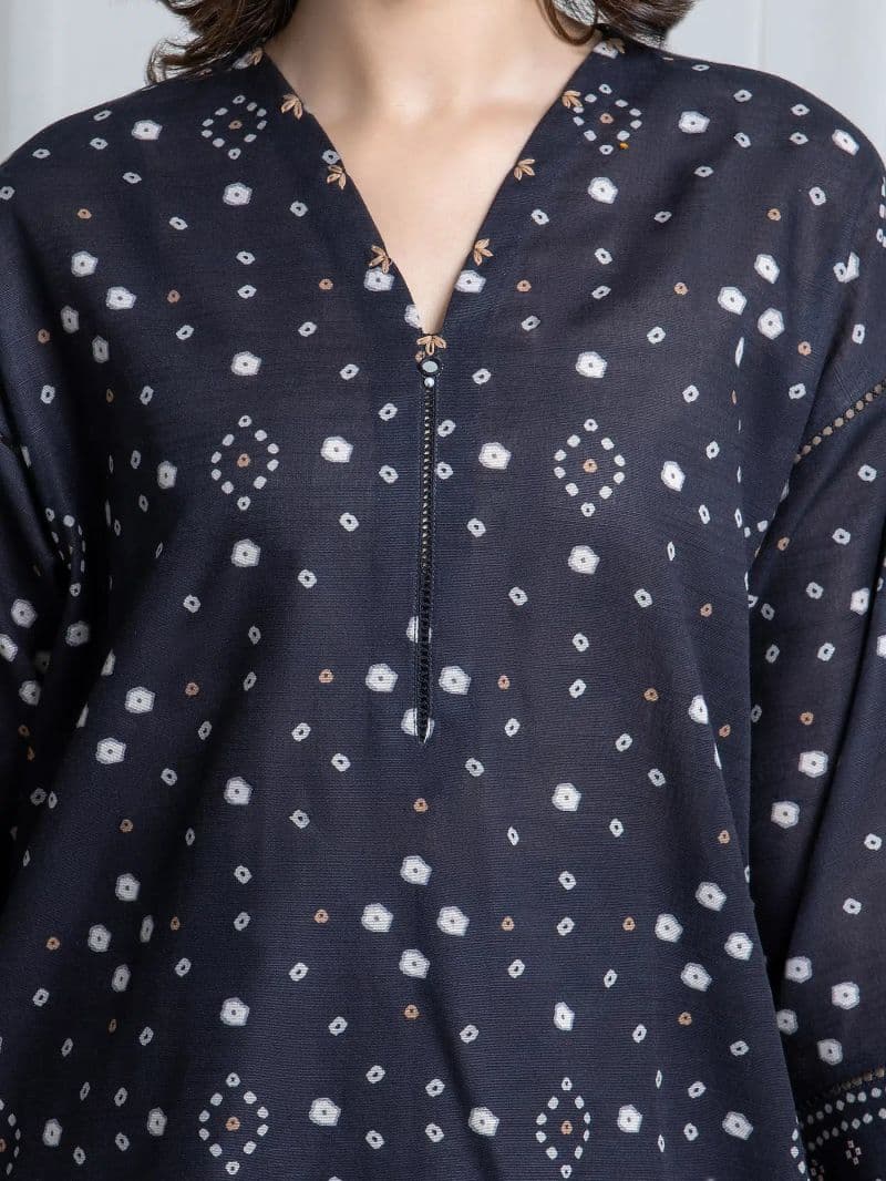 Printed Khaddar Suit - EWU6A3-37068-3P