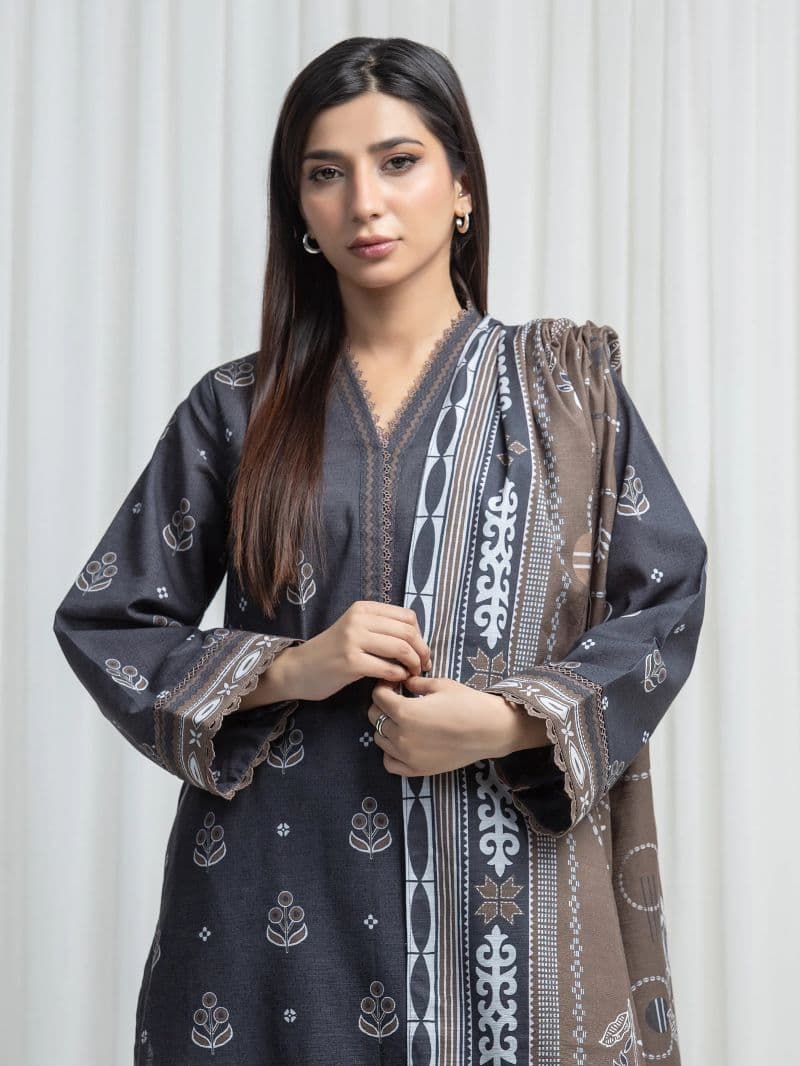Printed Khaddar Suit - EWU6A3-37030-3P