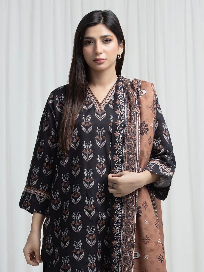 Printed Khaddar Suit - EWU6A3-37011-3P thumbnail