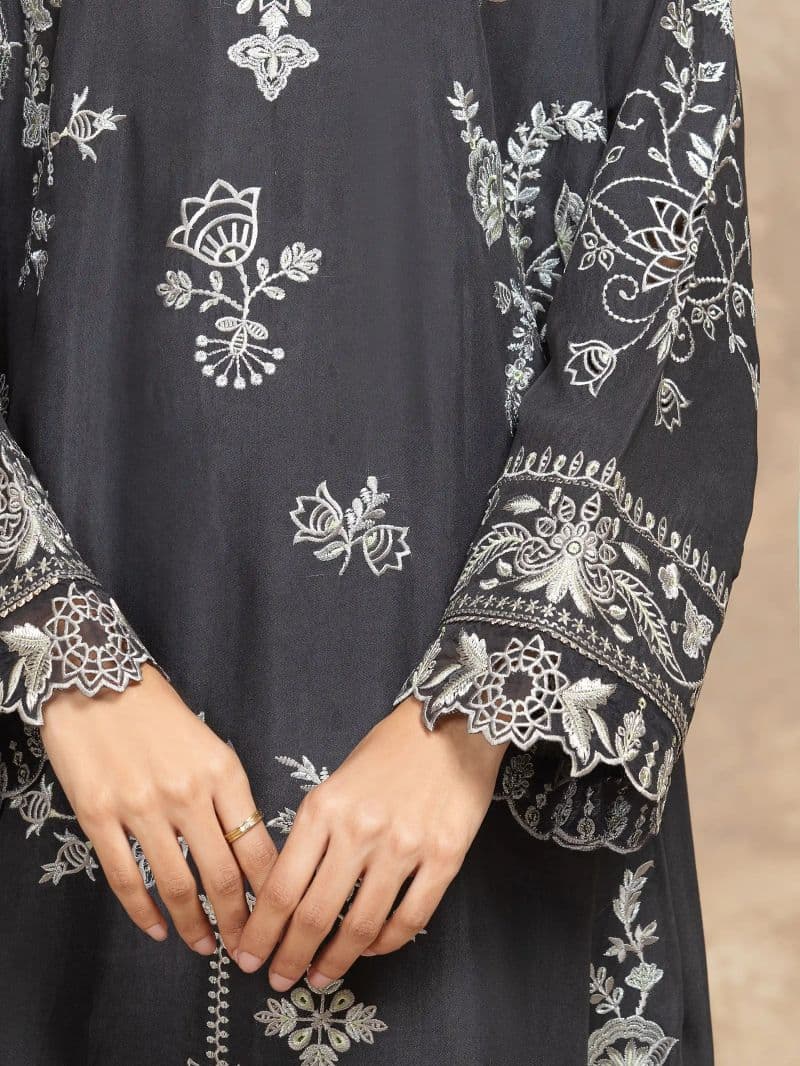 Embroidered Viscose Suit - EWU5V19-32047-3P