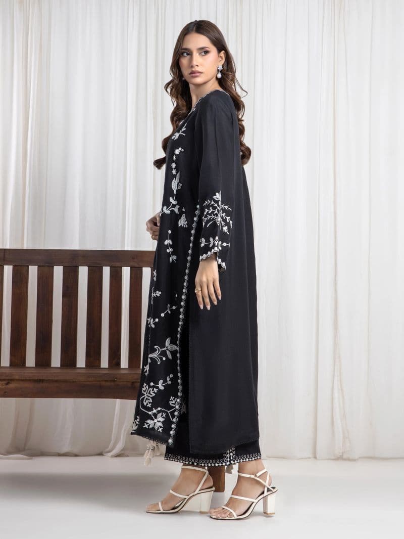Embroidered Viscose Suit - EWU6V19-34017-3P