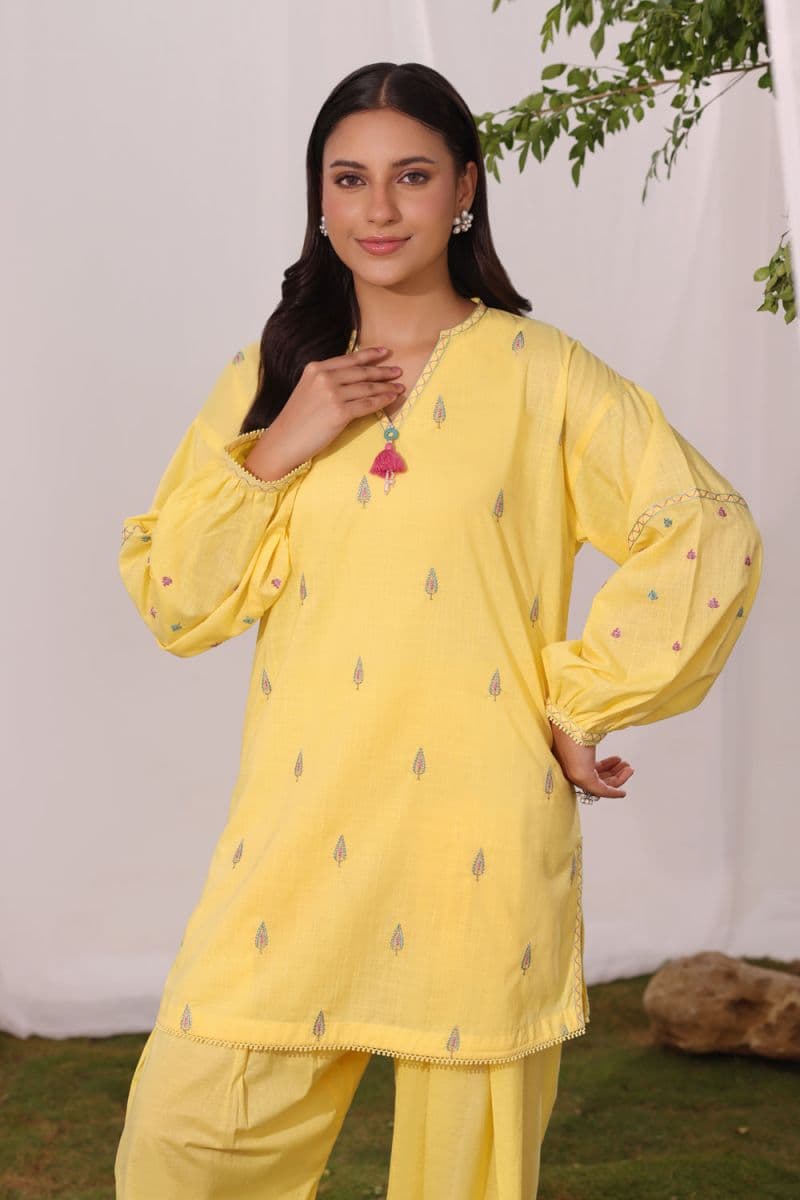Cross Hatch Embroidered Co-Ord Set thumbnail