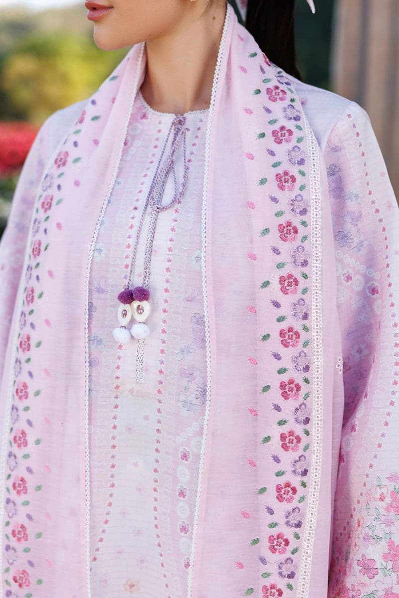 EMBROIDERED LAWN USE-9304 thumbnail