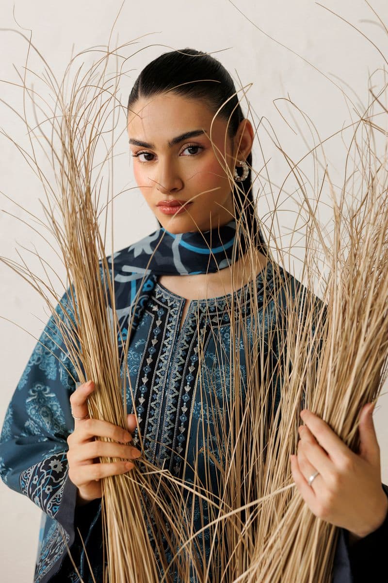 EMBROIDERED LAWN RTW-9380 thumbnail