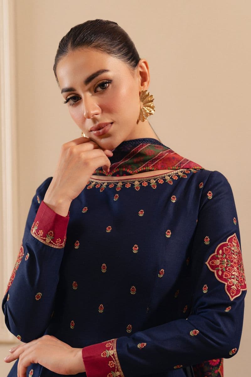 EMBROIDERED LAWN USE-9384