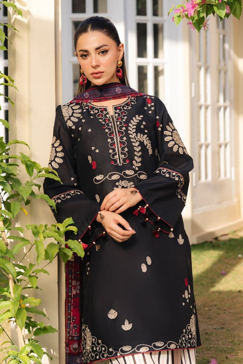 Embroidered Cambric Ready-to-Wear Suit (RTW-1326)