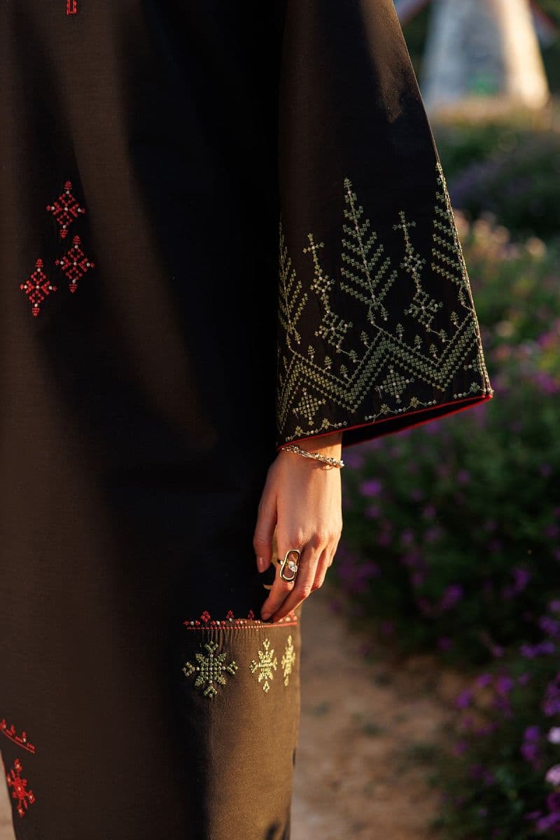 EMBROIDERED LAWN RTW-9301 thumbnail