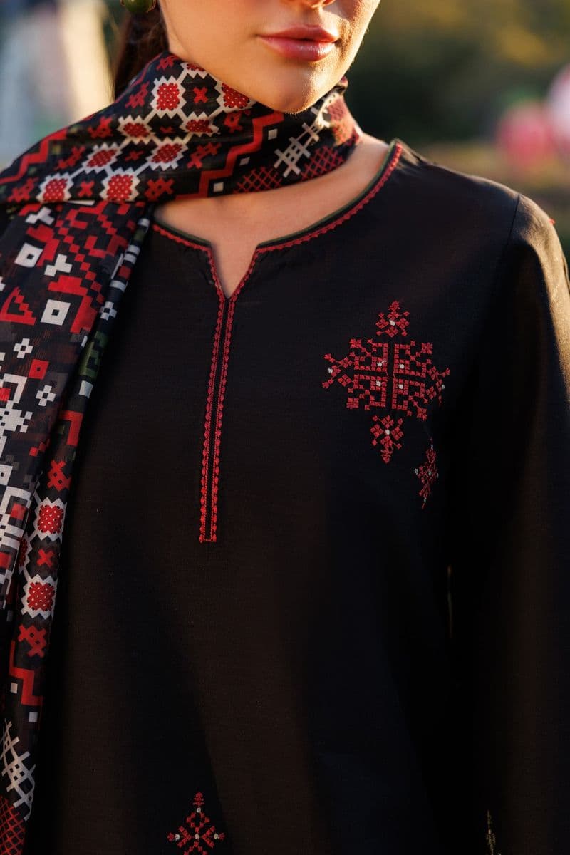 EMBROIDERED LAWN RTW-9301 thumbnail