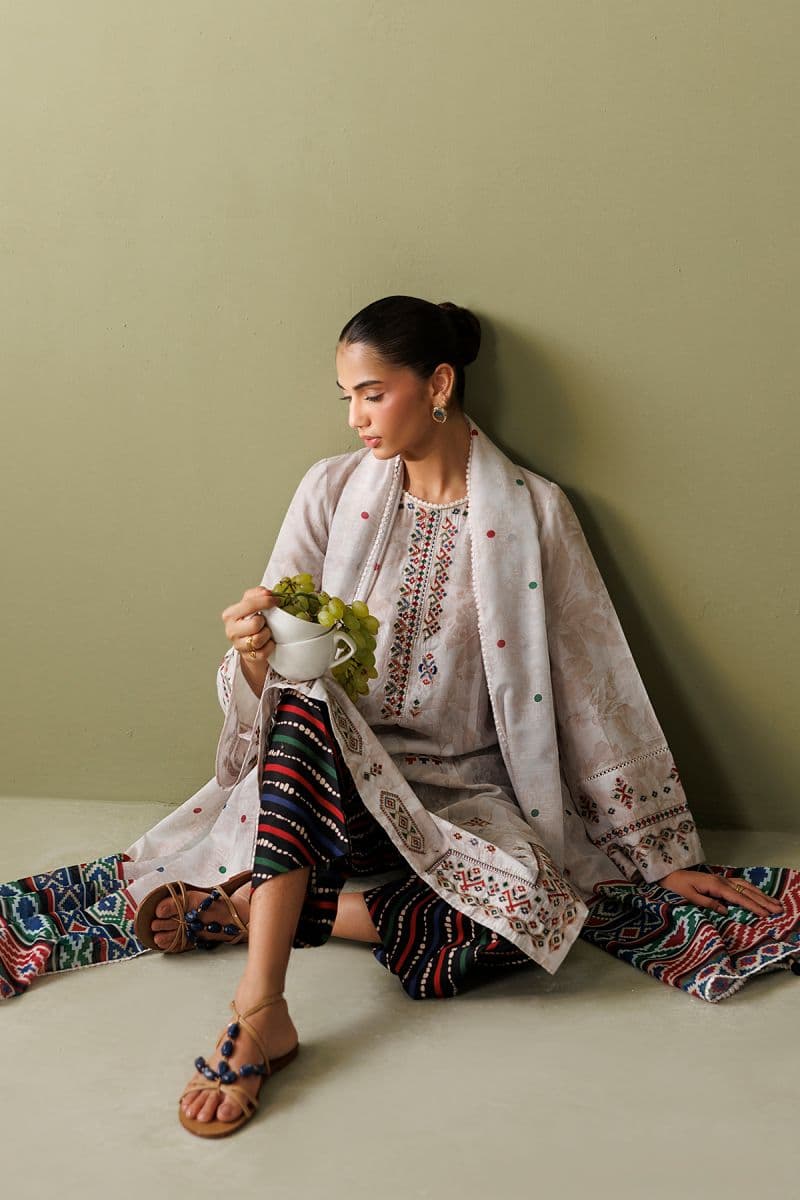 EMBROIDERED LAWN RTW-9373