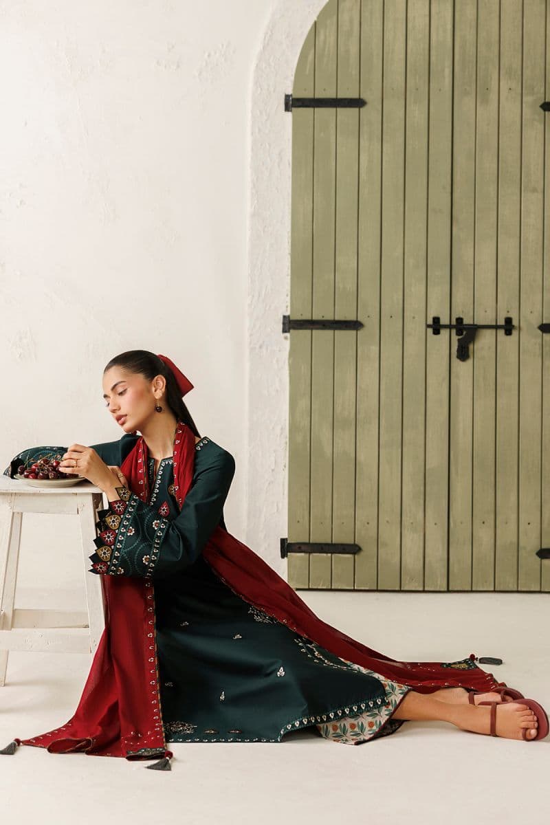 EMBROIDERED LAWN USE-9395