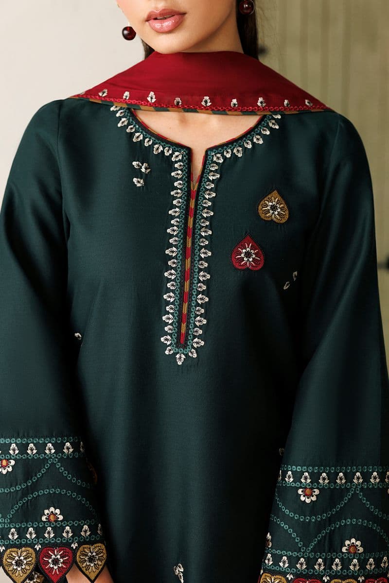 EMBROIDERED LAWN USE-9395