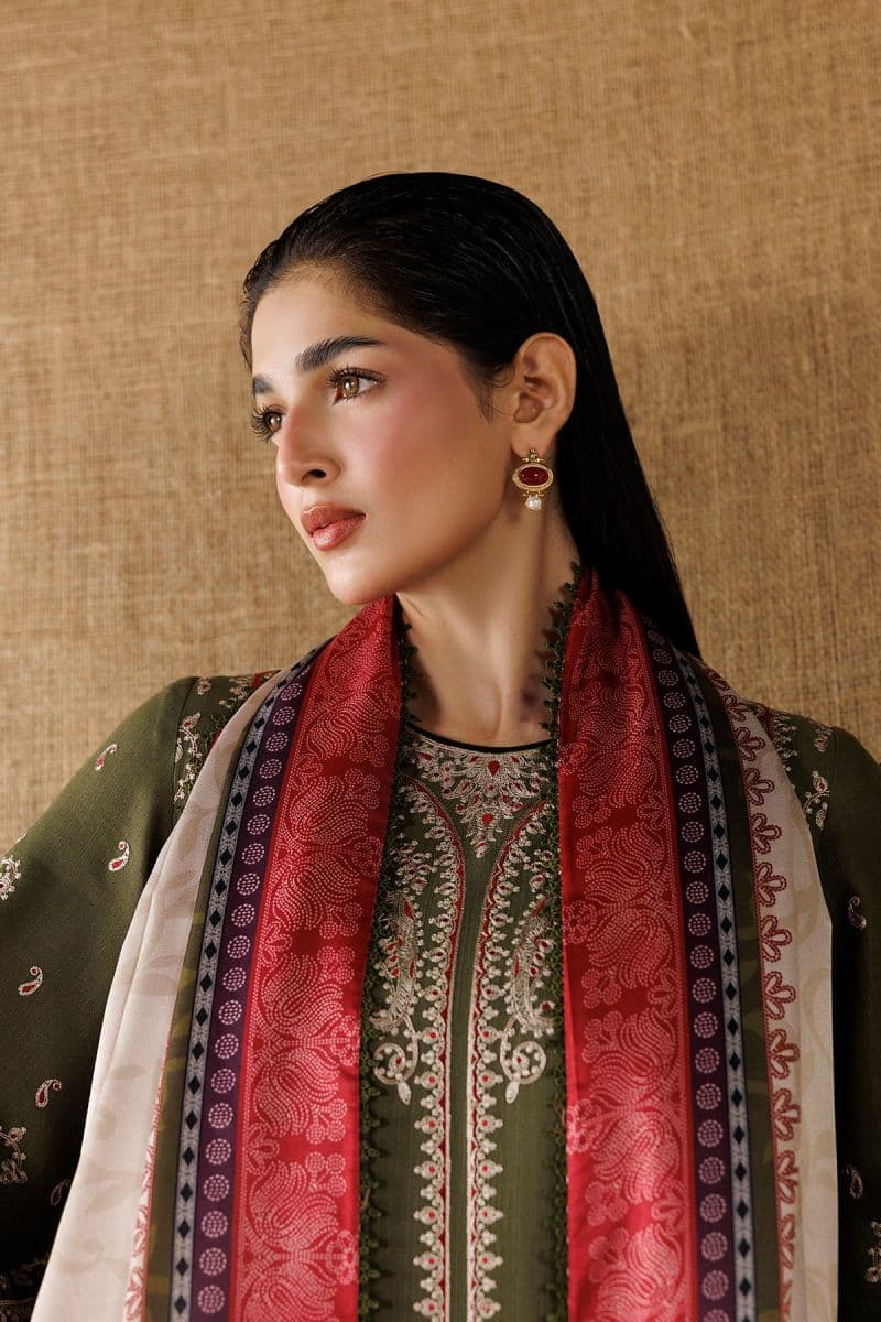 EMBROIDERED PREMIUM KHADDAR UW-0255