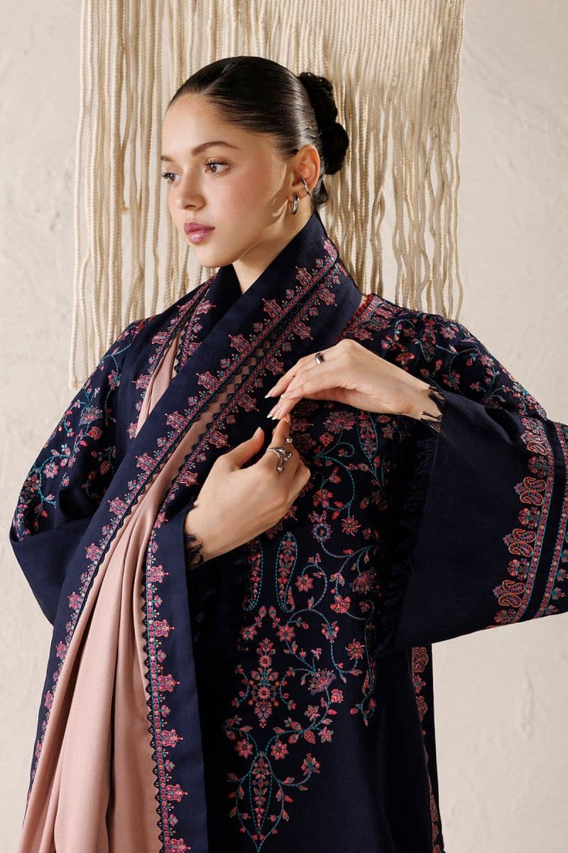 EMBROIDERED PREMIUM KHADDAR UW-0290