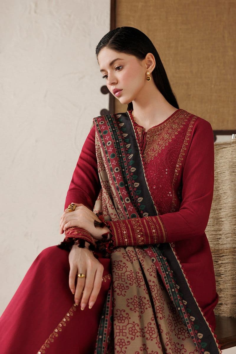 EMBROIDERED PREMIUM KHADDAR UW-0252 thumbnail