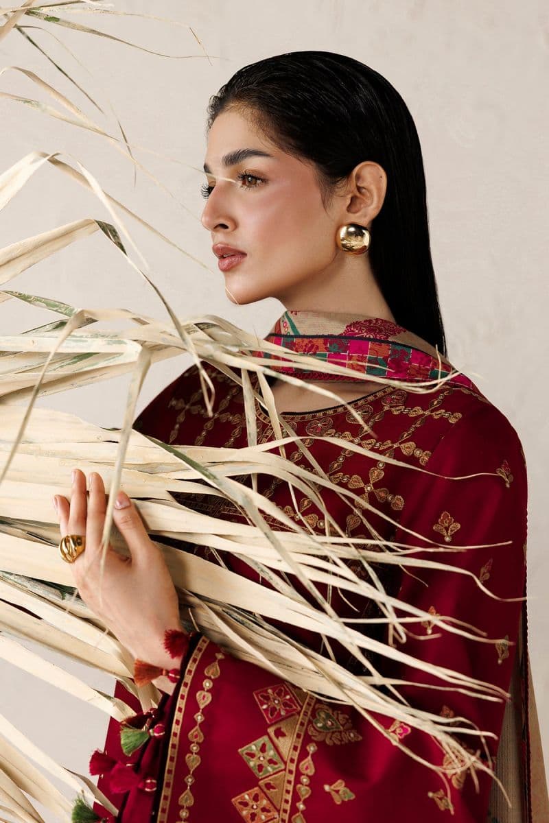 EMBROIDERED PREMIUM KHADDAR UW-0287 thumbnail
