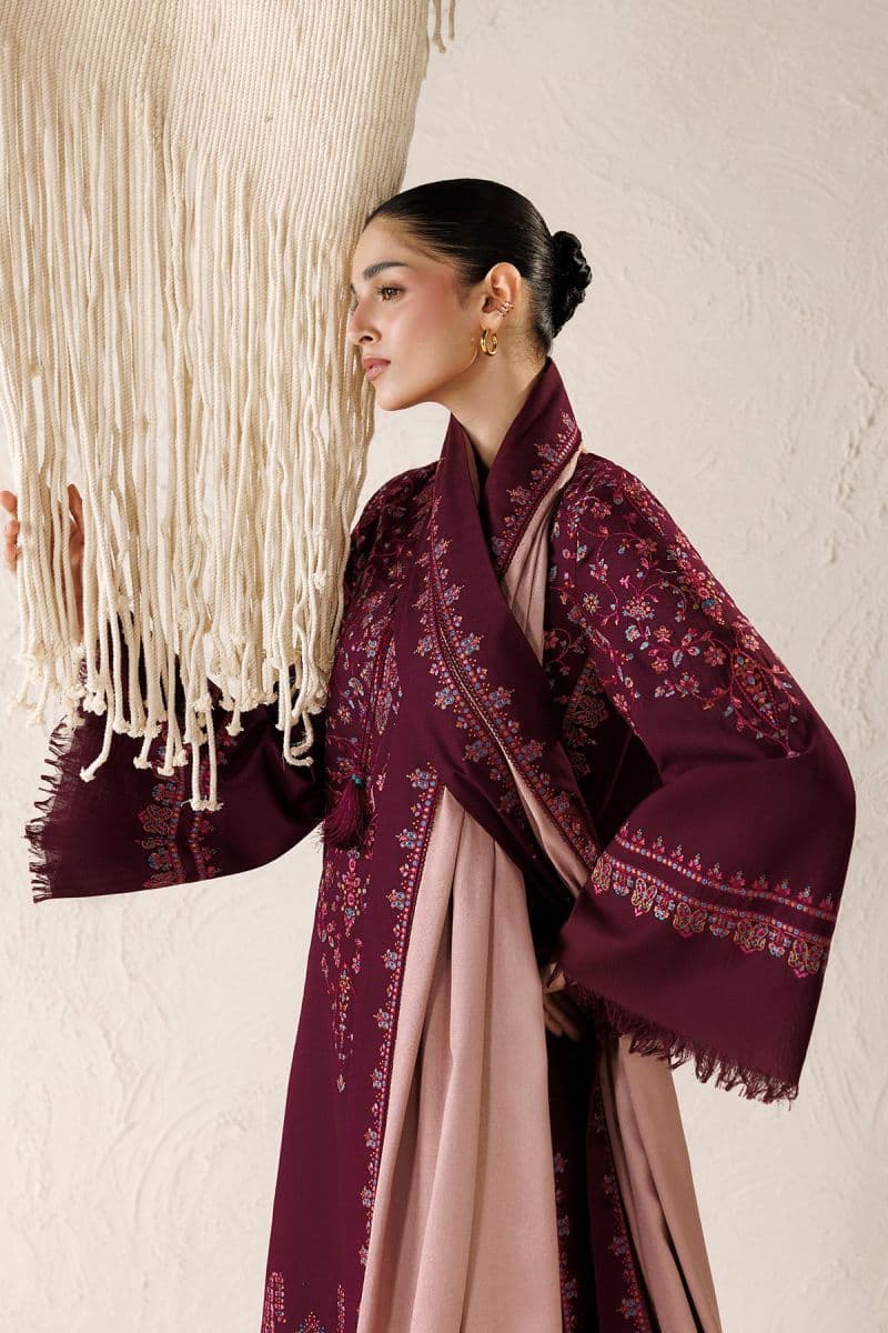 EMBROIDERED PREMIUM KHADDAR UW-0291 thumbnail