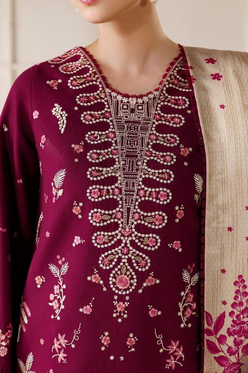 EMBROIDERED PREMIUM KHADDAR UW-0286