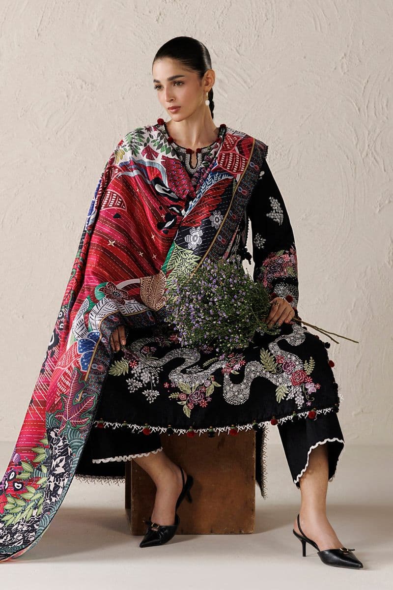 EMBROIDERED PREMIUM KHADDAR UW-0294