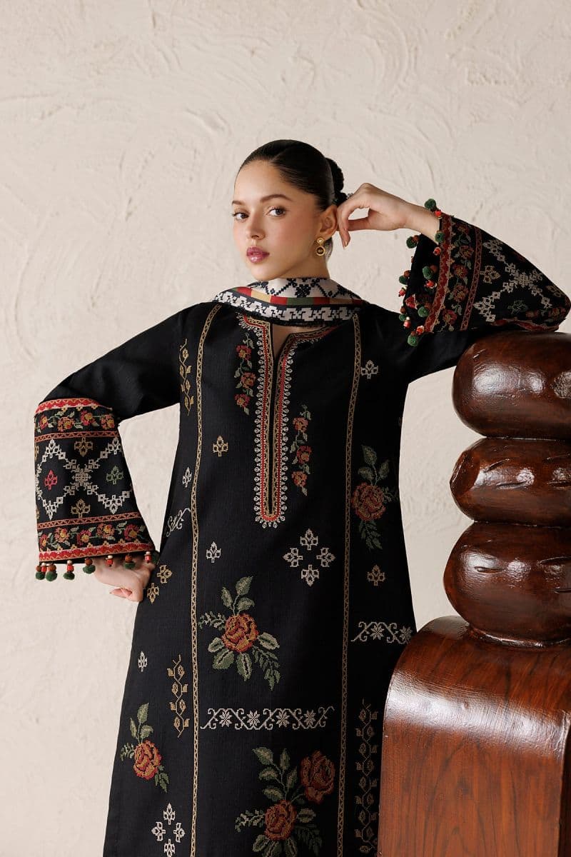 EMBROIDERED PREMIUM KHADDAR UW-0270