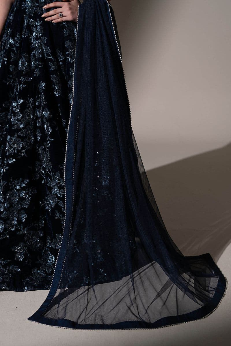 Embroidered Velvet Fabric (1Pc)